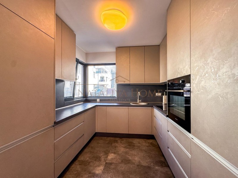 Продава КЪЩА, гр. Бургас, Сарафово, снимка 5 - Къщи - 52332730