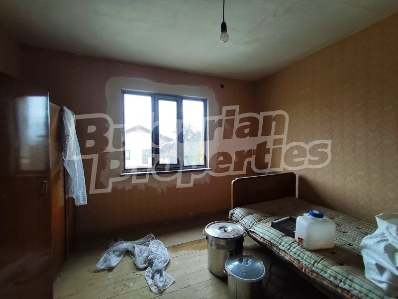 Продава КЪЩА, гр. Кнежа, област Плевен, снимка 5 - Къщи - 52716302