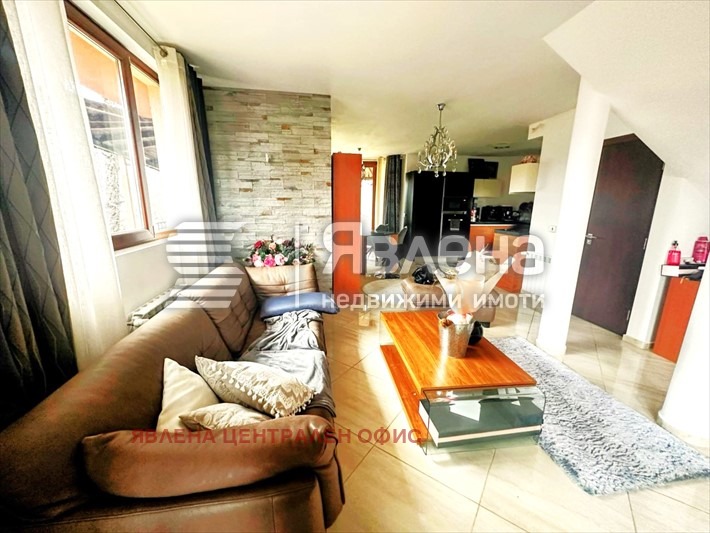 Продава КЪЩА, с. Пролеша, област София област, снимка 3 - Къщи - 54152008