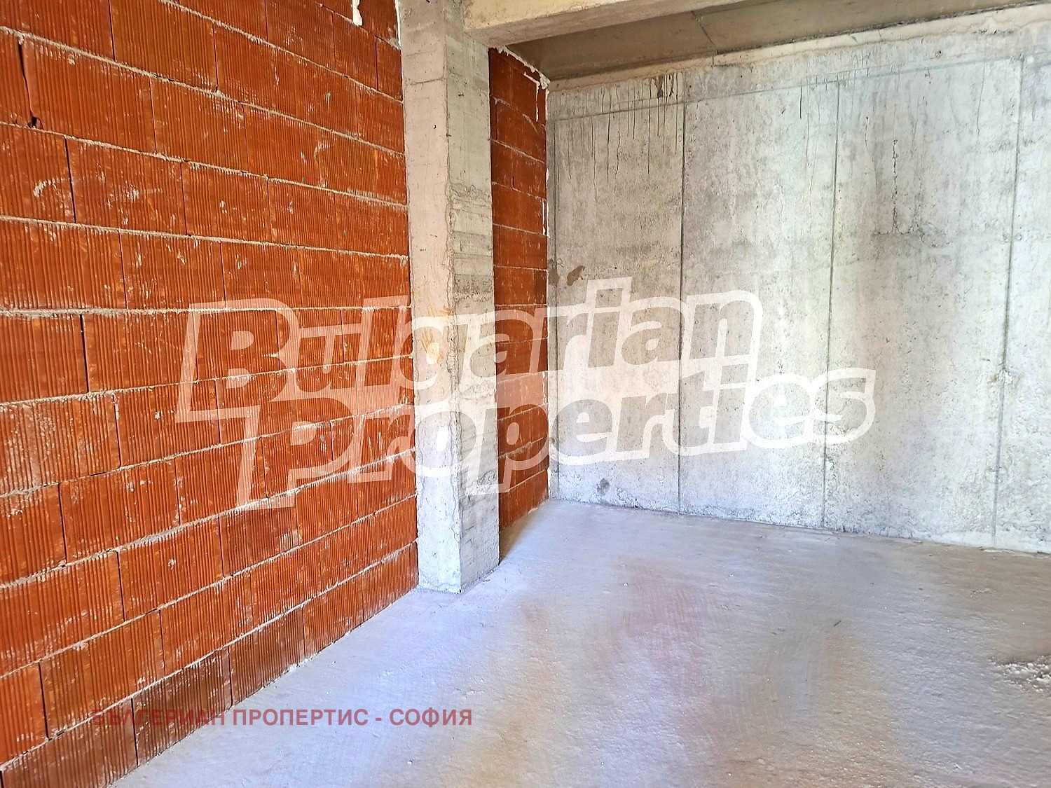 Продава 4-СТАЕН, гр. София, Банишора