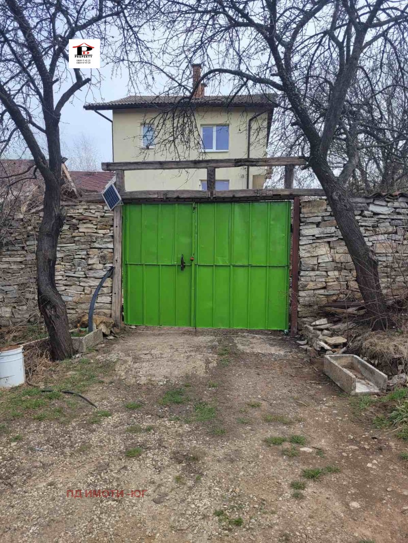Продава КЪЩА в област София, с. Негушево - 300 кв.м / 280 000 € » 547 632.40 лв., ПД ИМОТИ -ЮГ