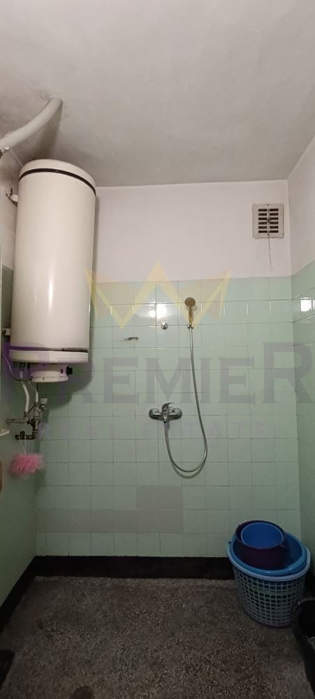 Продава 4-СТАЕН, гр. Пловдив, Център, снимка 10 - Апартаменти - 54112100