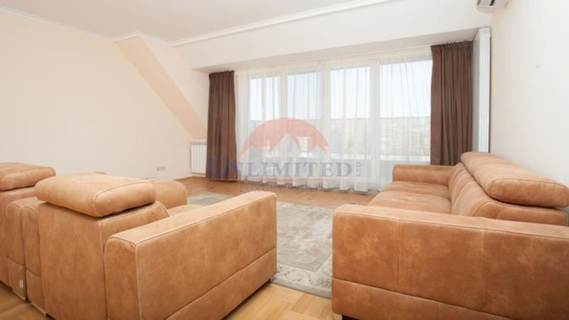 Продава 4-СТАЕН, гр. София, Изток, снимка 2 - Апартаменти - 55881502