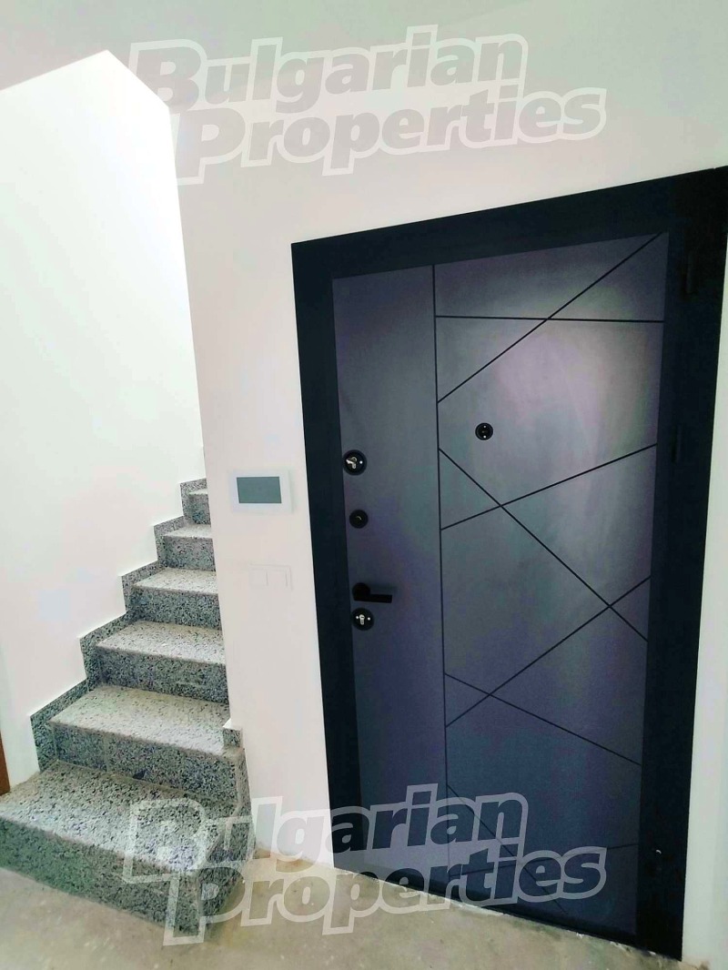Eladó  Bérlakás Varna , Levski 1 , 117 négyzetméter | 93086777 - kép [11]