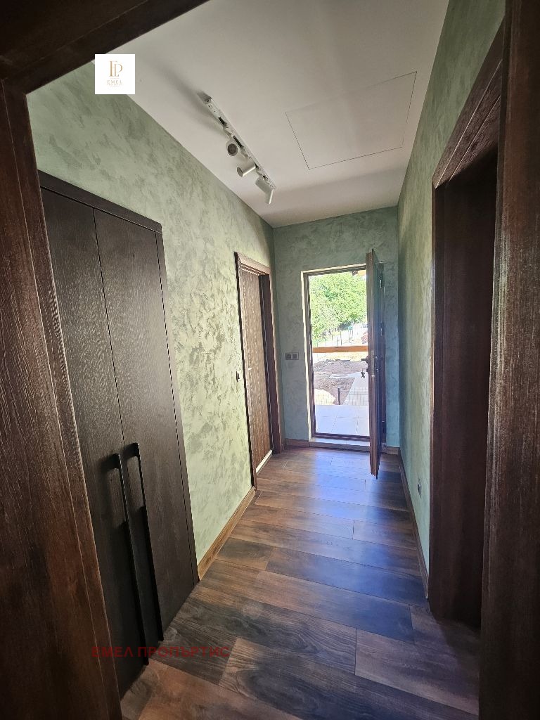 Продава КЪЩА, с. Ноевци, област Перник, снимка 10 - Къщи - 55740165
