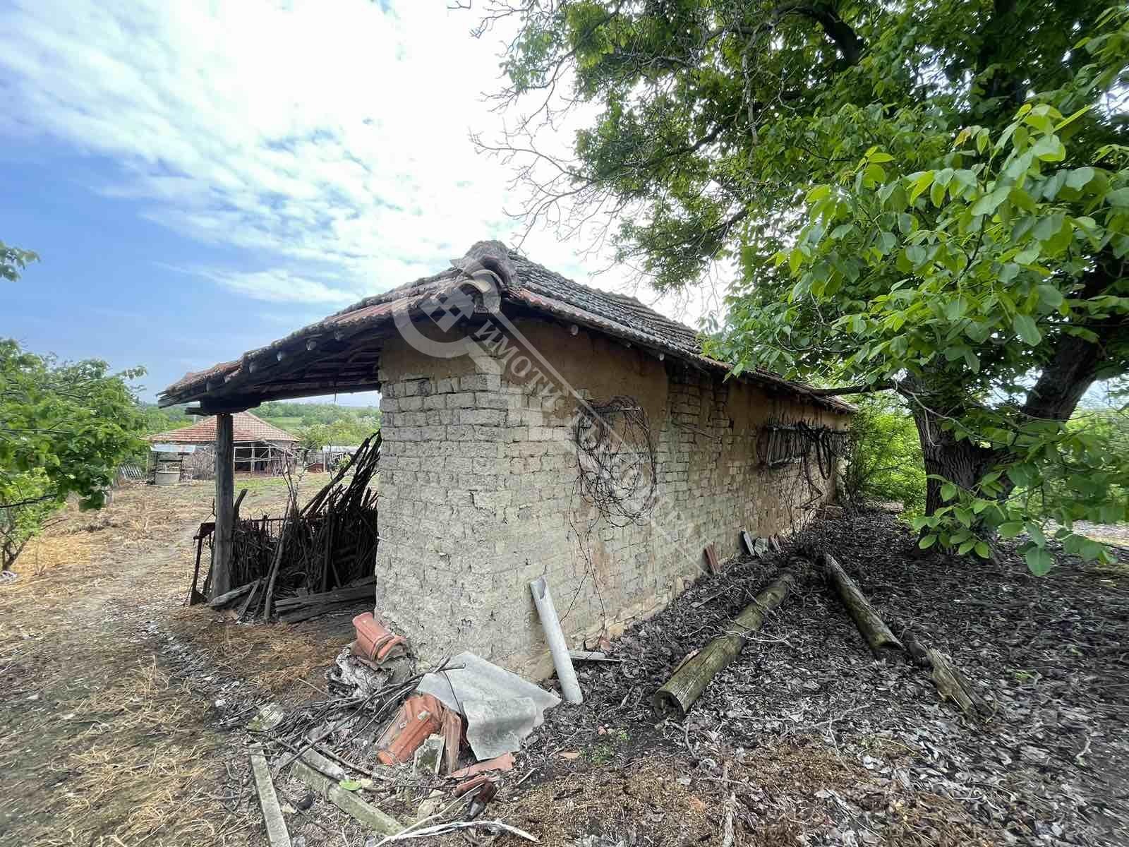 Продава КЪЩА, с. Страхилово, област Велико Търново, снимка 16 - Къщи - 54626167