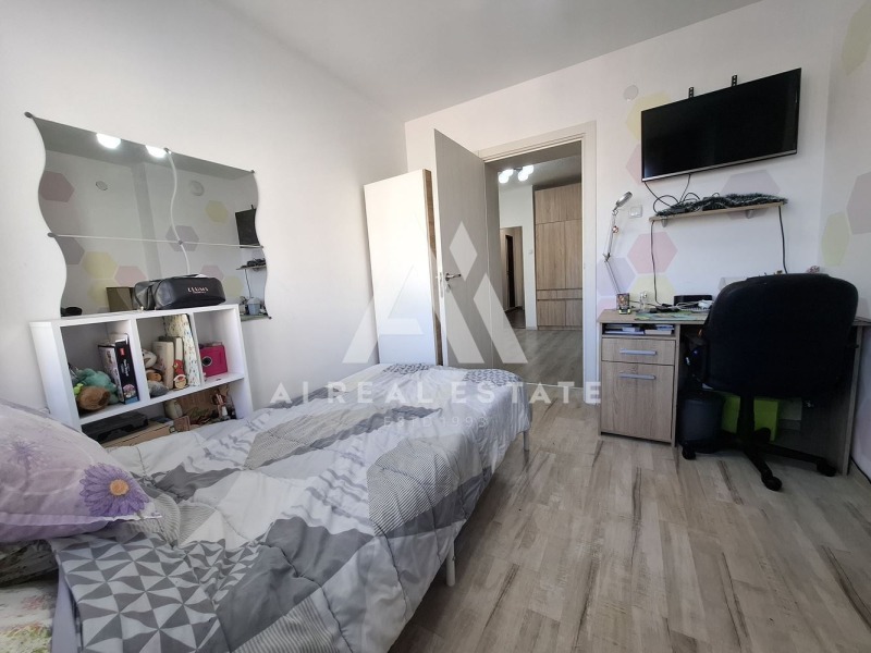 Продава 2-СТАЕН, гр. Плевен, Идеален център, снимка 8 - Апартаменти - 53591571