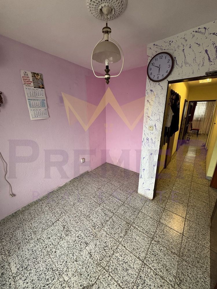 Продава 3-СТАЕН, гр. Бургас, Възраждане, снимка 4 - Апартаменти - 55391572