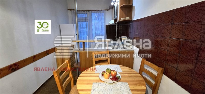 Продава МНОГОСТАЕН, гр. Варна, Лятно кино Тракия, снимка 3 - Апартаменти - 53880649