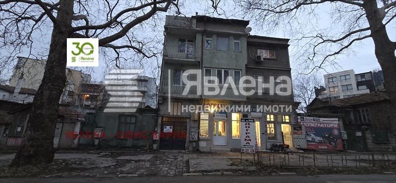 Продава МНОГОСТАЕН, гр. Варна, Лятно кино Тракия, снимка 10 - Апартаменти - 53880649
