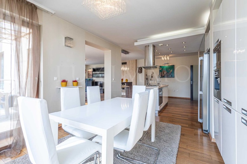 Na sprzedaż  Domek Sofia , Bojana , 749 mkw | 47561750 - obraz [12]