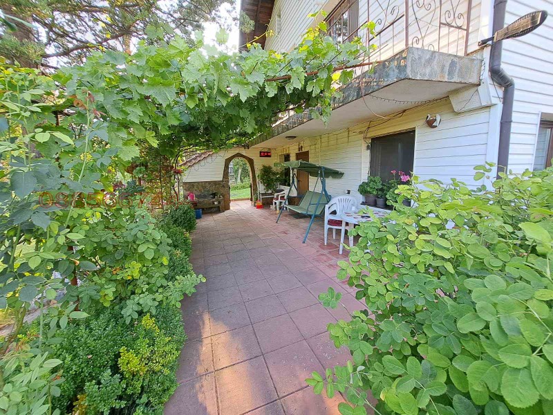 Продава КЪЩА, с. Големо Бучино, област Перник, снимка 5 - Къщи - 52785075