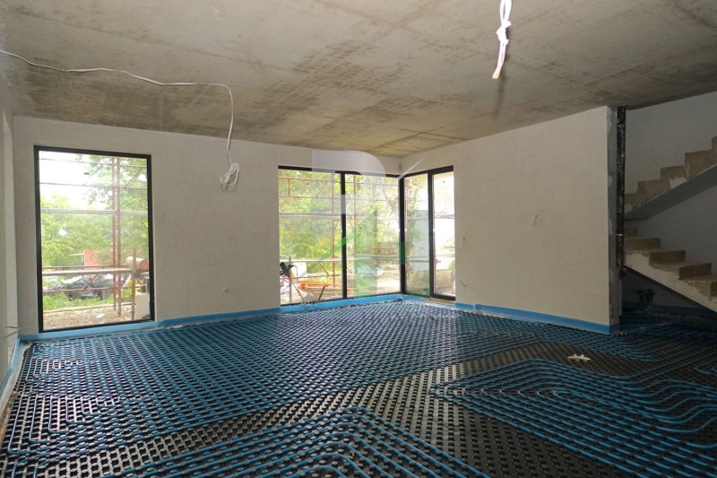 Продава  Къща град София , с. Бистрица , 328 кв.м | 35701677 - изображение [8]
