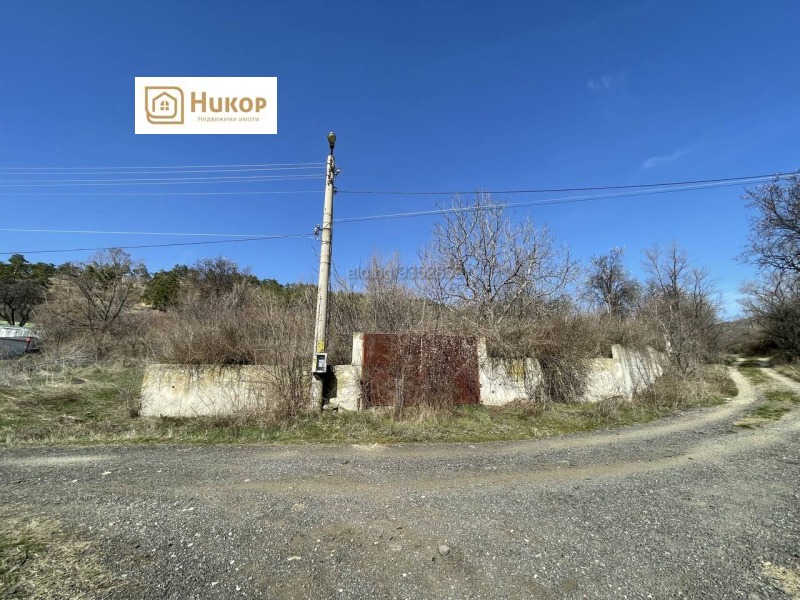 Продава ПАРЦЕЛ в област Стара Загора, с. Дълбоки - 1515 кв.м / 25 820 € » 50 499.53 лв., НИКОР
