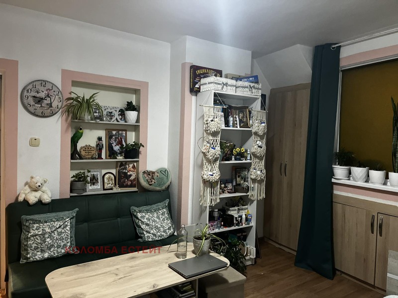 Продава 2-СТАЕН, гр. Хасково, Тракийски, снимка 2 - Апартаменти - 52146493