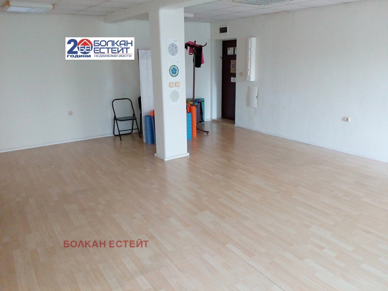 Продава ОФИС, гр. Велико Търново, Център, снимка 3 - Офиси - 55649540
