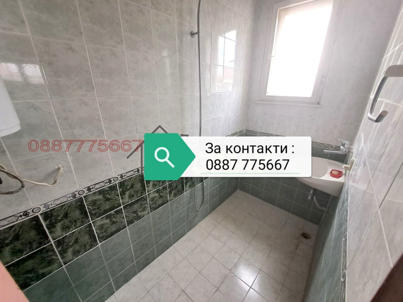 Продава ЕТАЖ ОТ КЪЩА, гр. Пловдив, Прослав, снимка 6 - Етаж от къща - 52780359