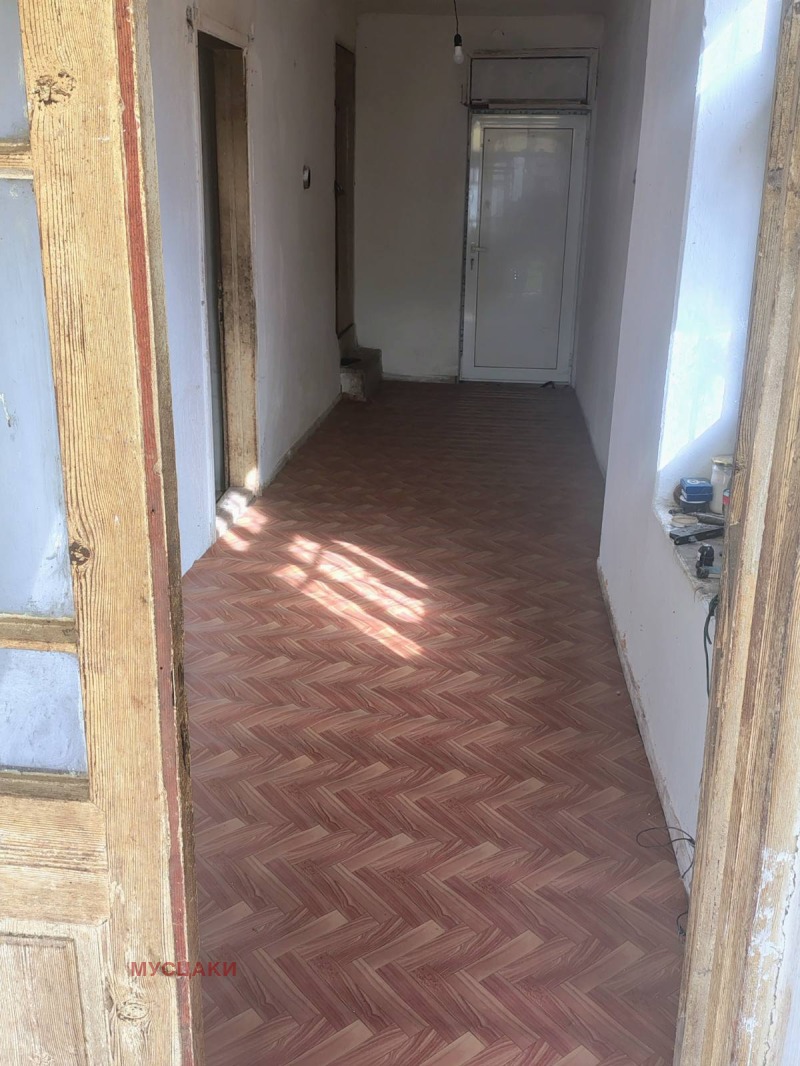 Продава КЪЩА, с. Гарваново, област Хасково, снимка 5 - Къщи - 53601435