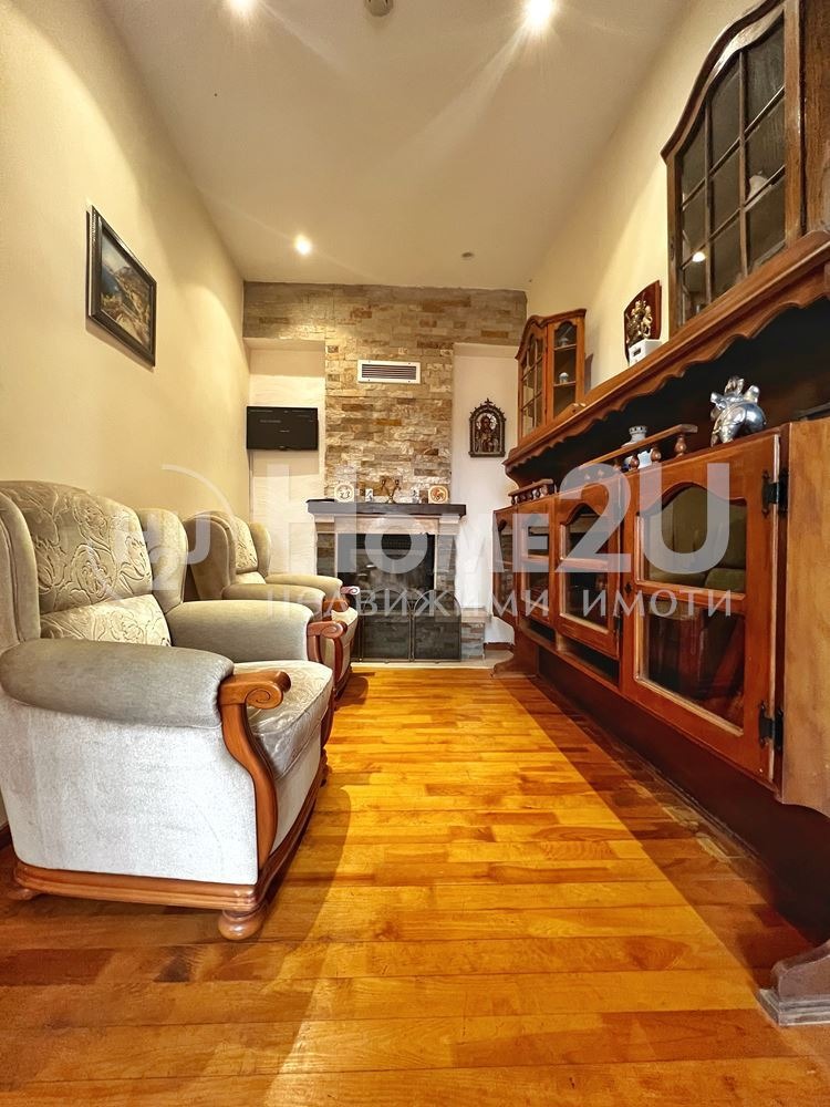 Продава  Вила област Пловдив , с. Брягово , 220 кв.м | 52756207 - изображение [4]