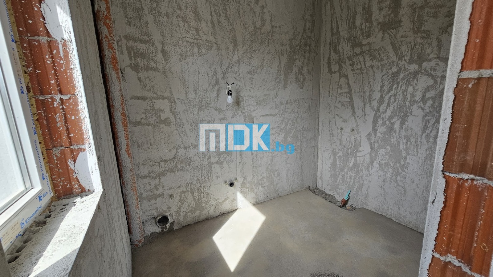 Продава КЪЩА, гр. Пловдив, Южна дъга, снимка 13 - Къщи - 56297640