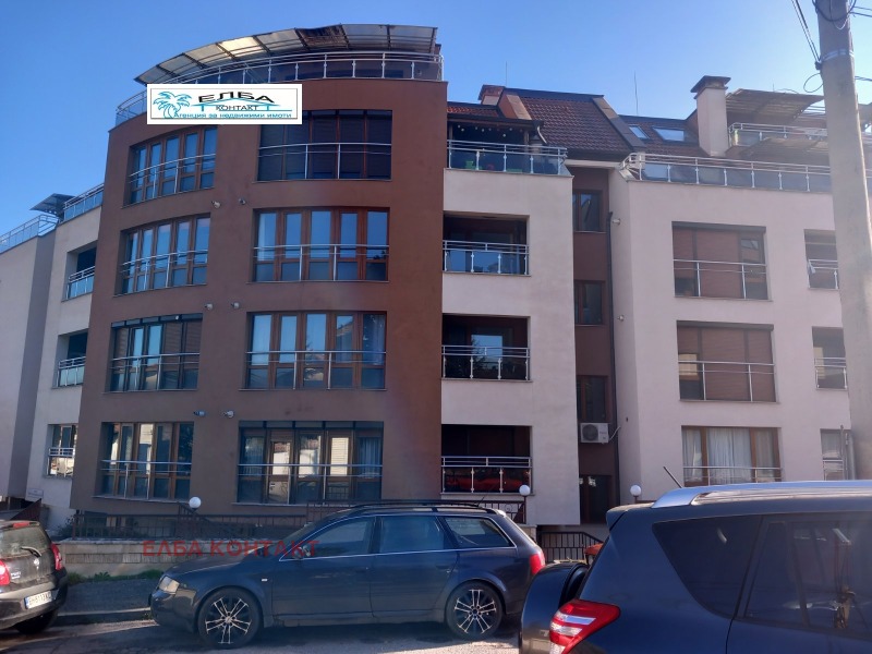 Продава АТЕЛИЕ, ТАВАН, гр. София, Княжево