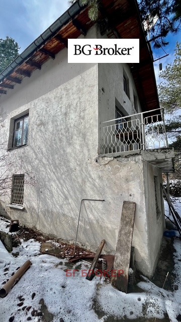 Продава КЪЩА, гр. София, с. Герман, снимка 12 - Къщи - 53354591