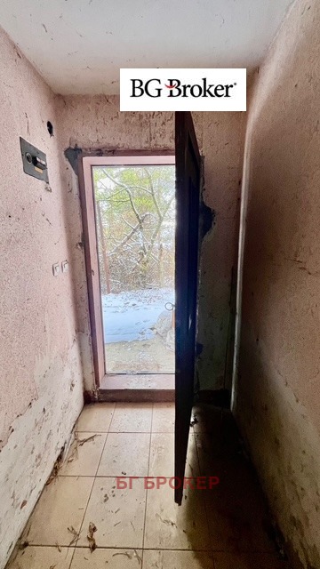 Продава КЪЩА, гр. София, с. Герман, снимка 11 - Къщи - 53354591