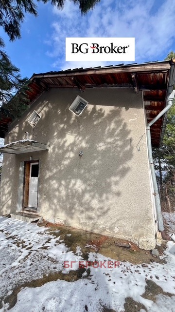 Продава КЪЩА, гр. София, с. Герман, снимка 13 - Къщи - 53354591