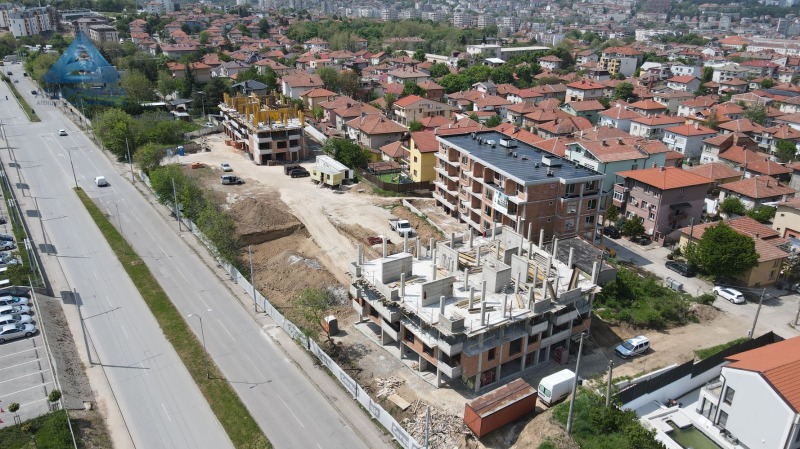 Eladó  2 hálószobás Pleven , Sirok centar , 113 négyzetméter | 48463481