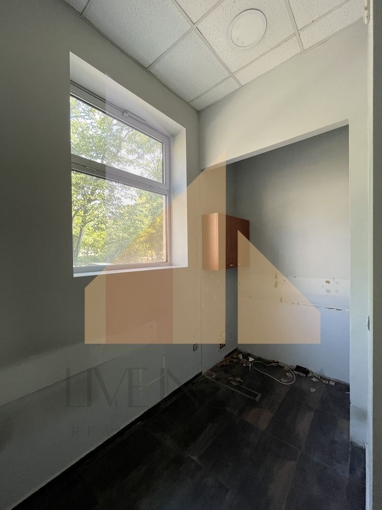 Na prodej  Kancelář oblast Haškovská , Dimitrovgrad , 121 m2 | 35572645 - obraz [11]