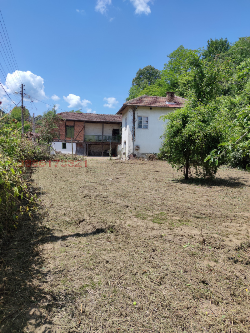 Продава КЪЩА, гр. Етрополе, област София област, снимка 3 - Къщи - 52785774