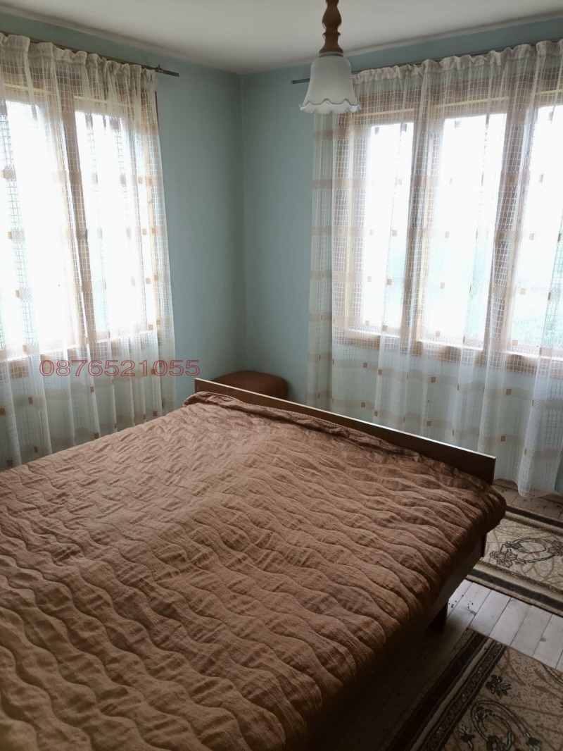 Продава КЪЩА, с. Туроковци, област Перник, снимка 2 - Къщи - 52782200
