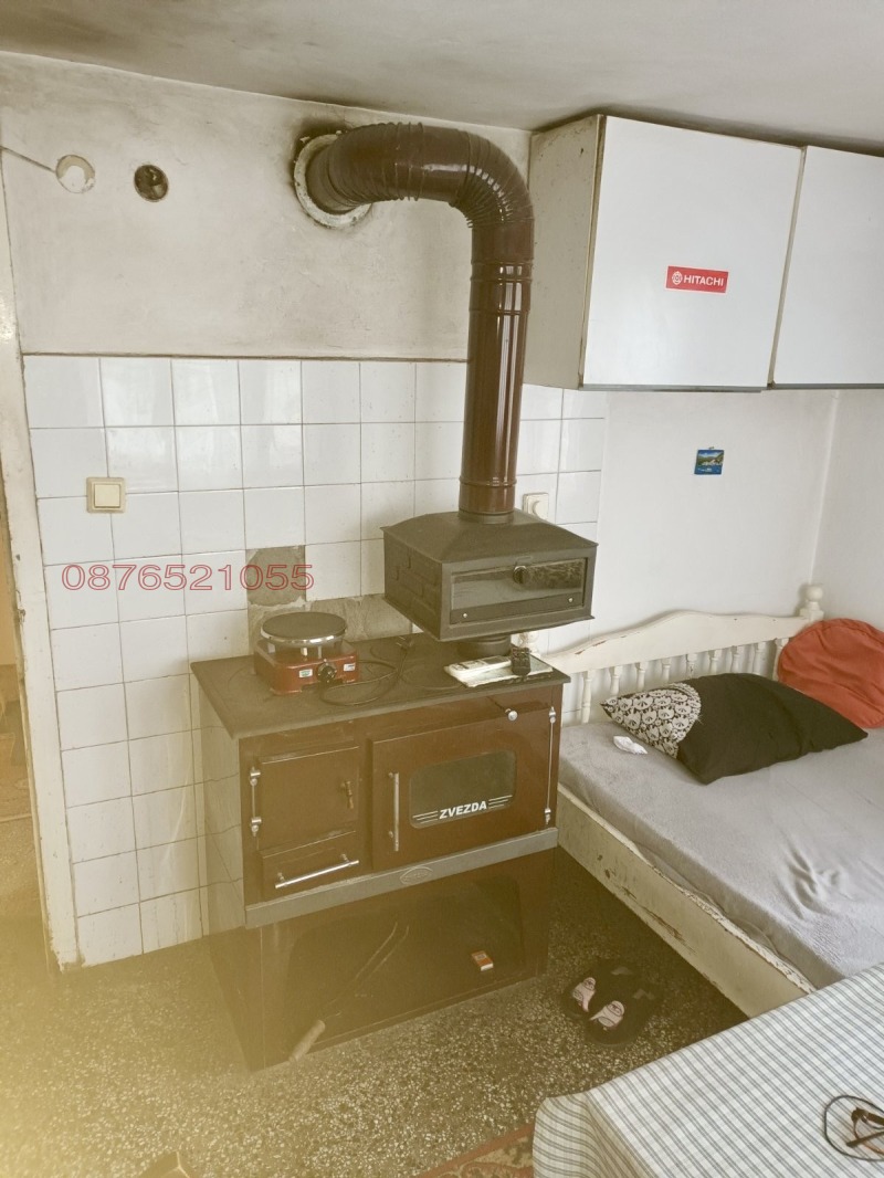 Продава КЪЩА, с. Туроковци, област Перник, снимка 11 - Къщи - 52782200