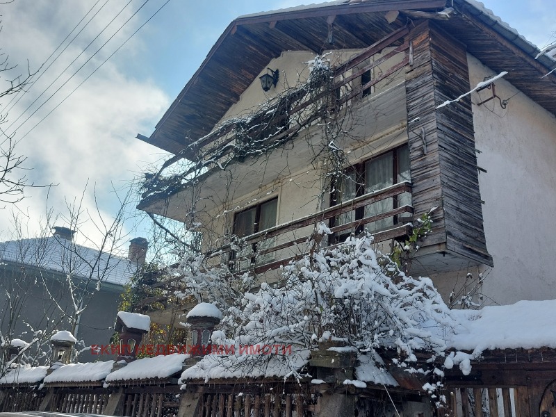 Продава КЪЩА, с. Черни Осъм, област Ловеч