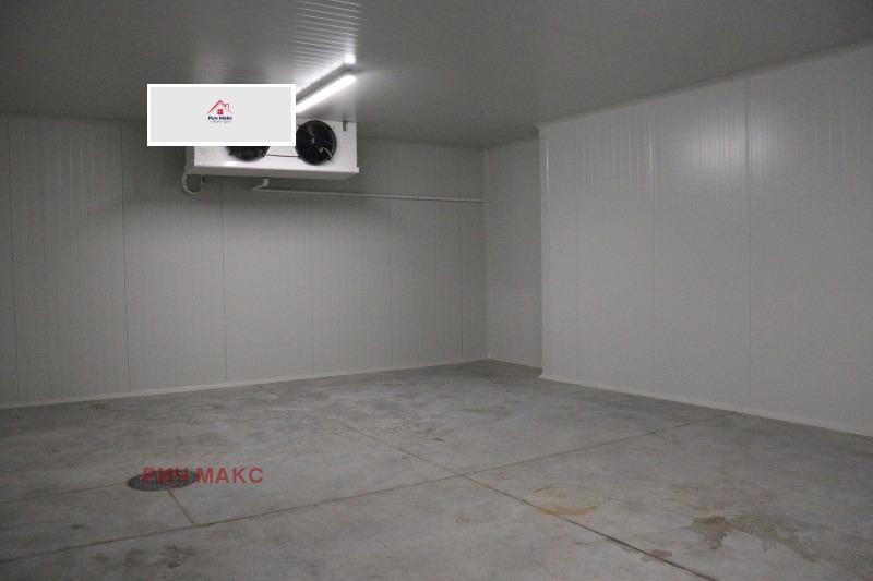 Продава ПРОМ. ПОМЕЩЕНИЕ, гр. София, Илиянци, снимка 7 - Производствени сгради - 52793203