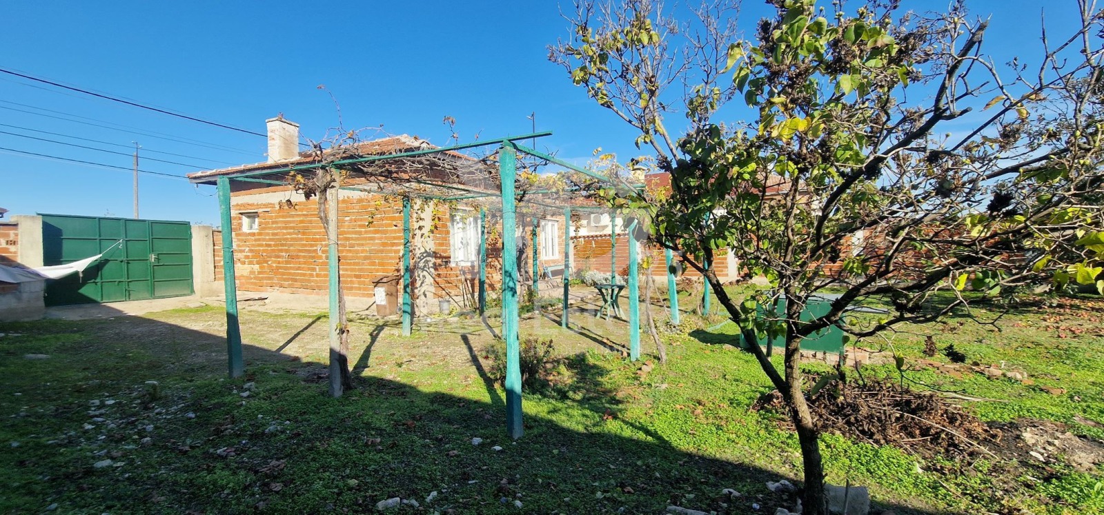 Продава КЪЩА, с. Стряма, област Пловдив, снимка 2 - Къщи - 52239618