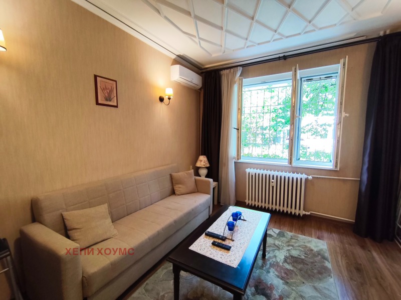 Продава  2-стаен град София , Център , 52 кв.м | 67987994 - изображение [6]
