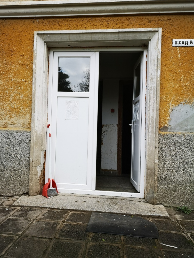 Продава 2-СТАЕН, гр. Долна Митрополия, област Плевен, снимка 2 - Апартаменти - 52652859