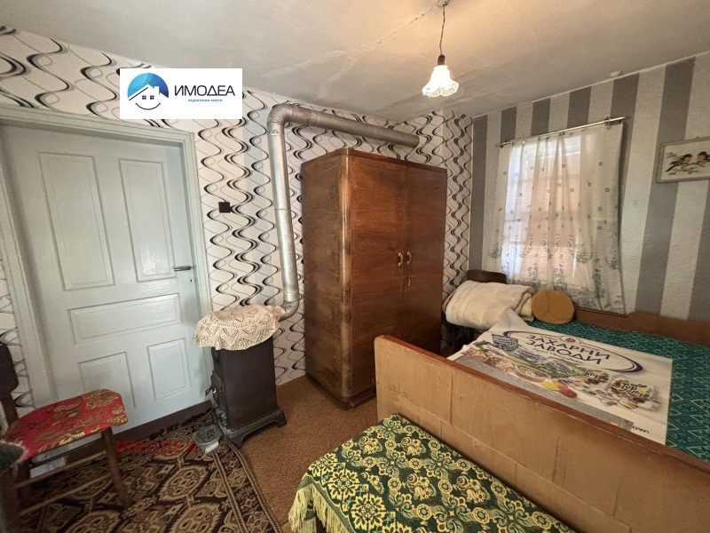 Продава КЪЩА, с. Габровци, област Велико Търново, снимка 14 - Къщи - 53075571