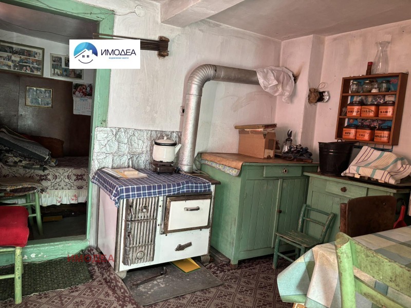 Продава КЪЩА, с. Габровци, област Велико Търново, снимка 7 - Къщи - 53075571