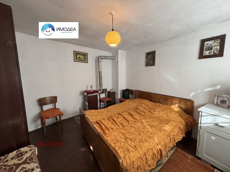 Продава КЪЩА, с. Габровци, област Велико Търново, снимка 13 - Къщи - 53075571