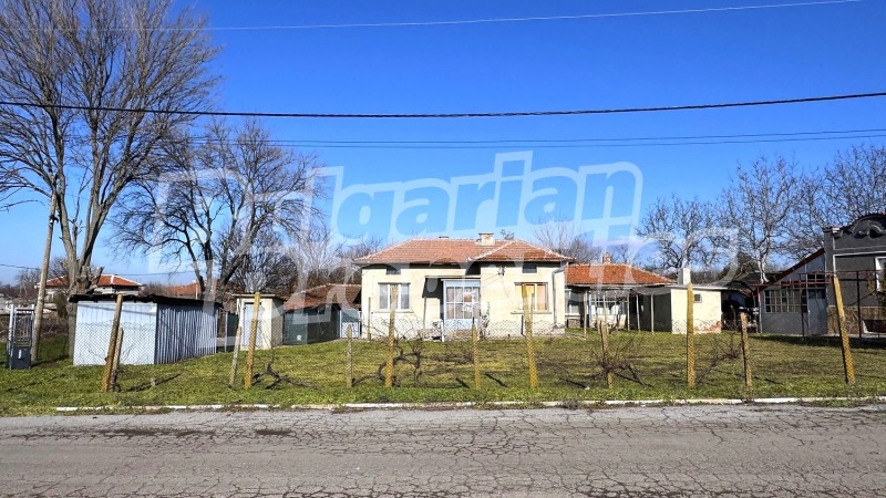 Продава КЪЩА, с. Млекарево, област Сливен, снимка 3 - Къщи - 53190751