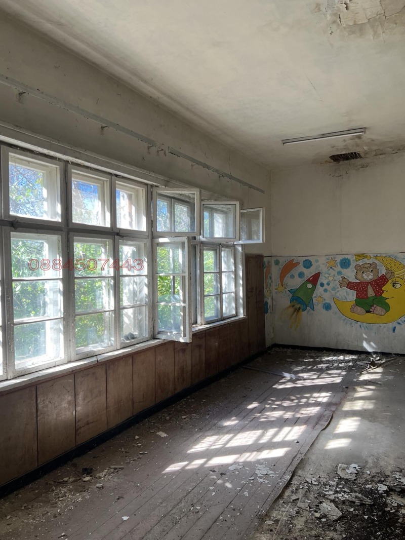 Продава БИЗНЕС ИМОТ, с. Борислав, област Плевен, снимка 15 - Други - 52785410