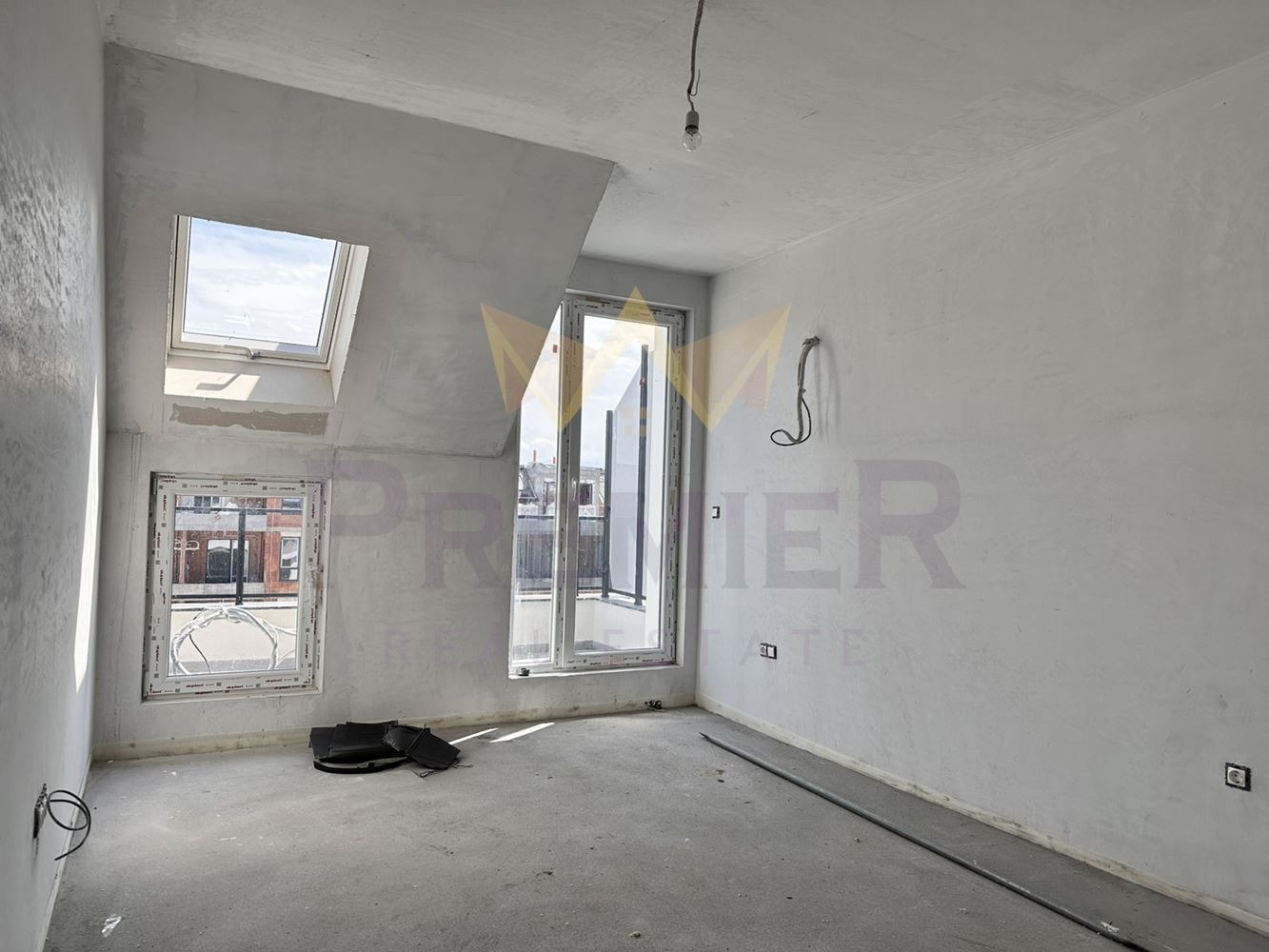 Продава 3-СТАЕН, гр. Пловдив, Остромила