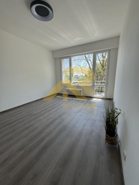 1 hálószoba Nadezsda 4, Sofia 3