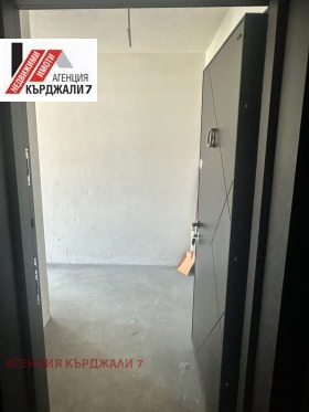 ������� 2-����� | Imot.bg � ����� ������ 8