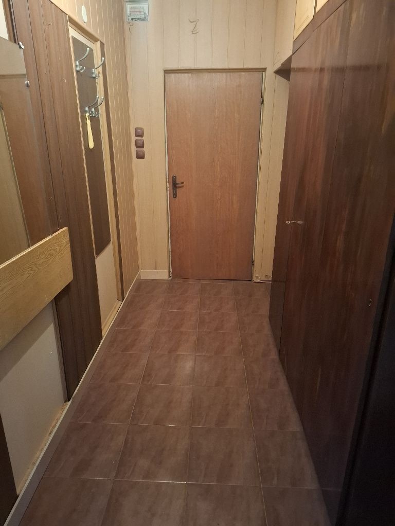 Продава 1-СТАЕН, гр. Радомир, област Перник