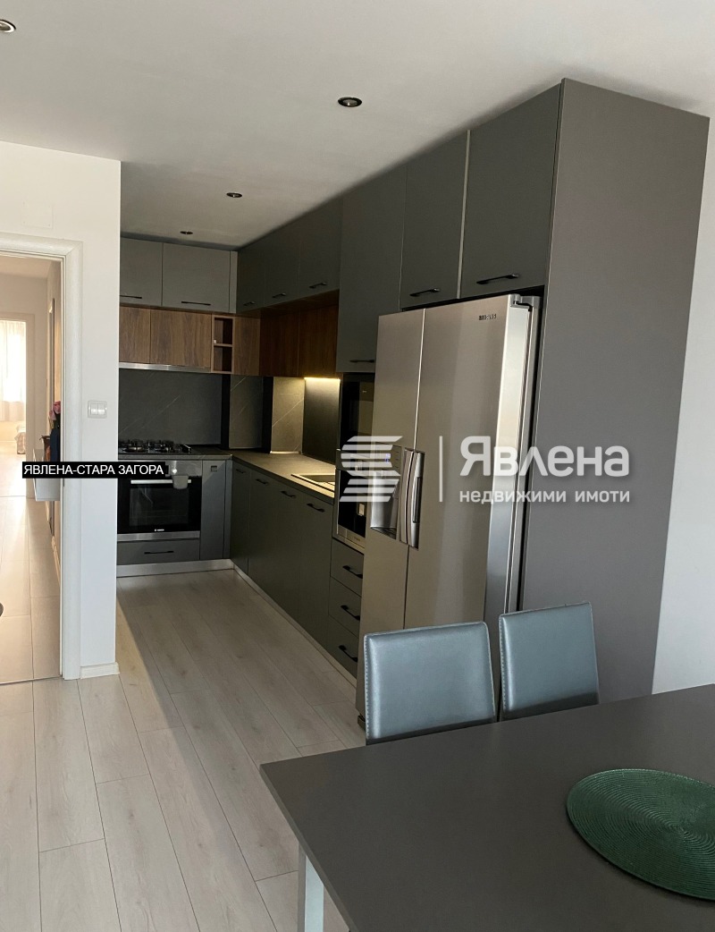 De vânzare  2 dormitoare Stara Zagora , Cazansci , 137 mp | 46011204 - imagine [2]