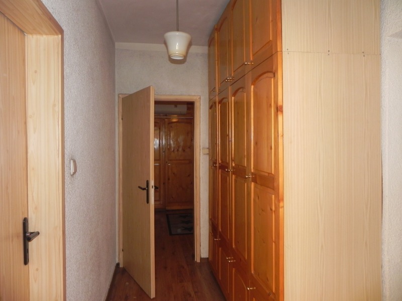 Продава  3-стаен град Русе , Дружба 2 , 104 кв.м | 38434937 - изображение [9]