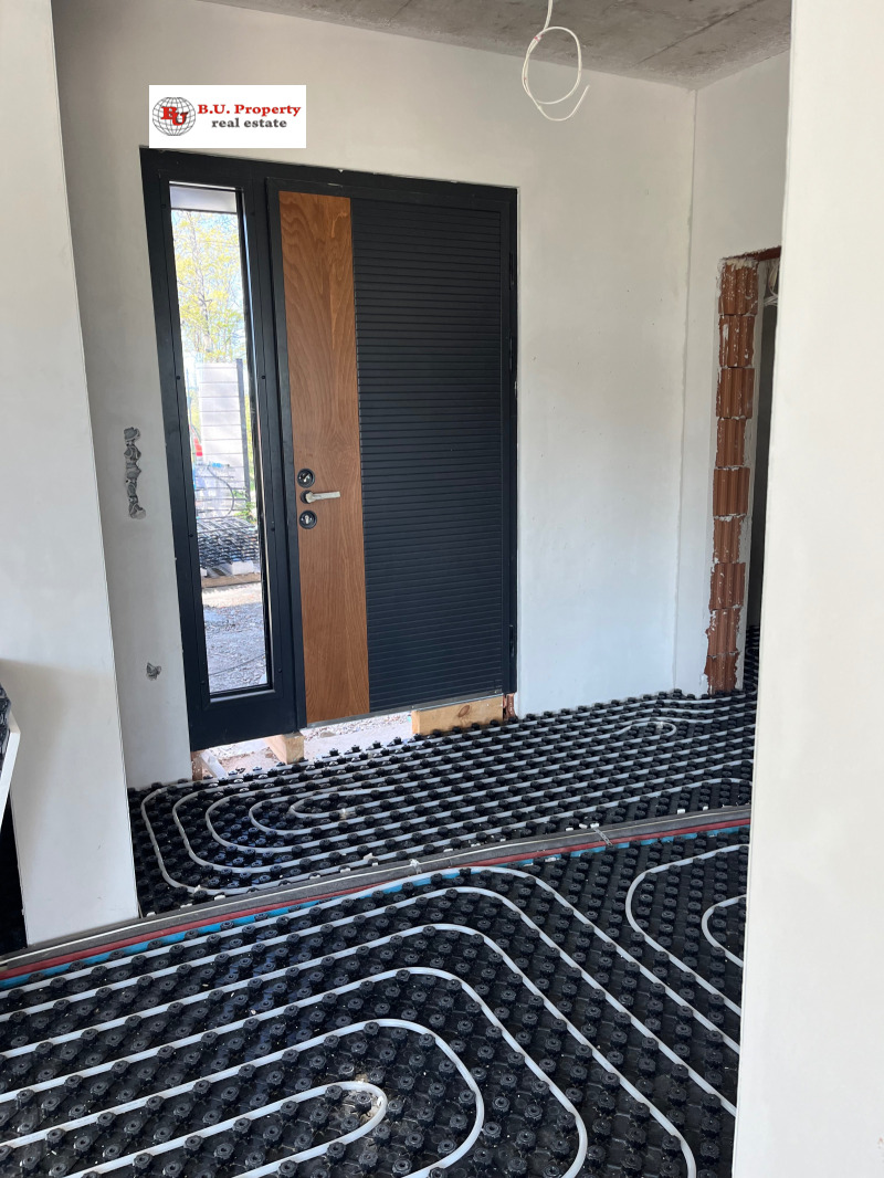 Na prodej  Dům oblast Pernik , Rudarci , 242 m2 | 40169038 - obraz [9]